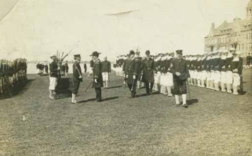 File:JonBurdett boxer 19170702 back.jpg