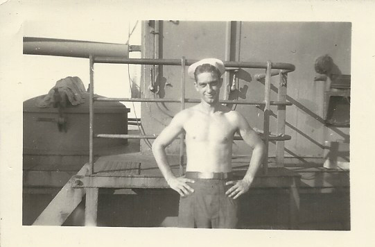 File:ROSudduth 1945-unknown sailor aboard USS Raccoon 16.jpg