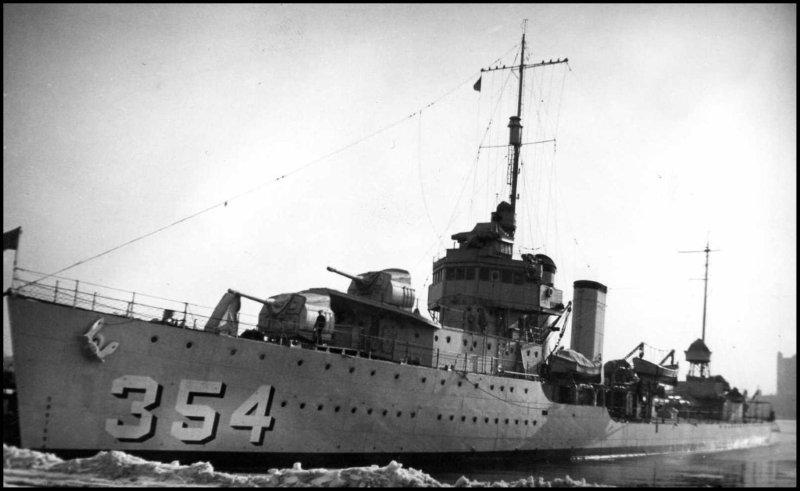 File:GregCiesielski Monaghan DD354 19350612 1 Photo.jpg