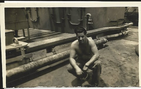 File:ROSudduth 1945-unknown crew member USS Raccoon.jpg