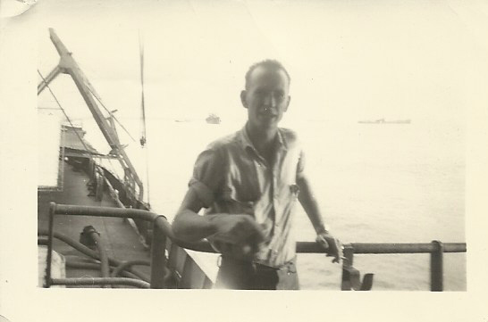 File:ROSudduth 1945-unknown sailor aboard USS Raccoon 15.jpg