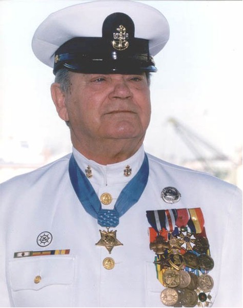 File:GregCiesielski JamesEWilliams DDG95 20030628 1 Photo.jpg