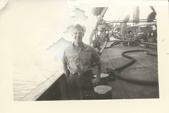 File:ROSudduth 1945-unknown sailor aboard USS Raccoon 8.jpg
