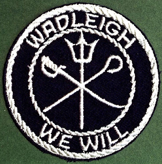 File:Wadleigh DD689 Crest.jpg