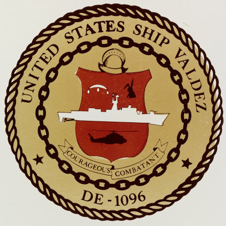 File:Valdez DE1096 Crest.jpg